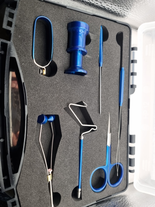 smg flytying tool kit